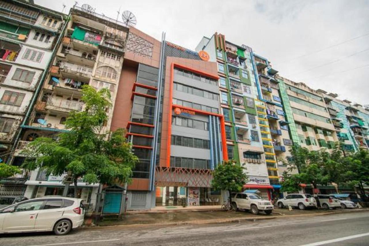 Eastern Hotel Yangon Ngoại thất bức ảnh
