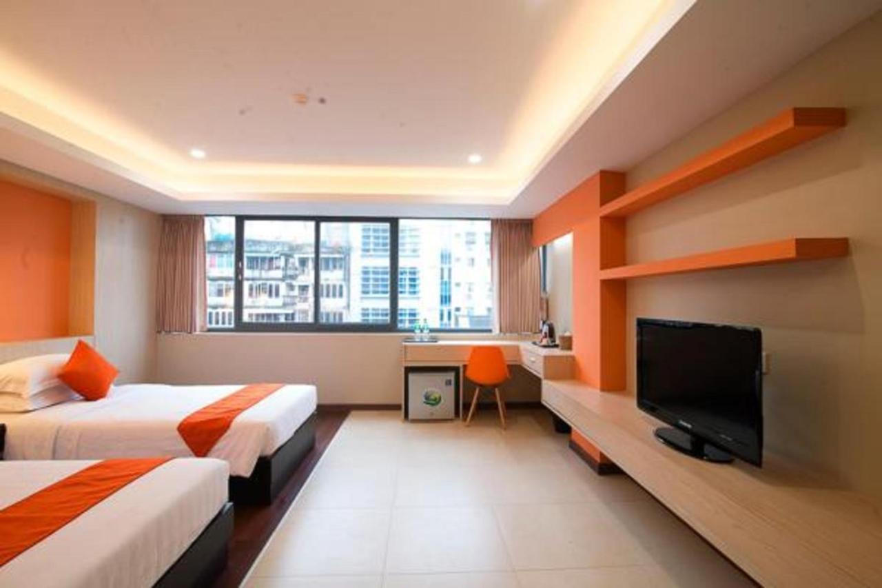 Eastern Hotel Yangon Ngoại thất bức ảnh