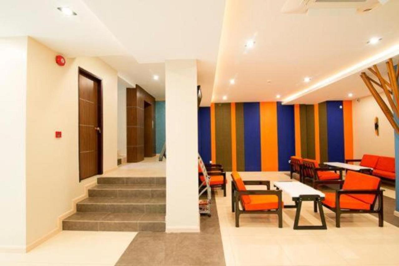 Eastern Hotel Yangon Ngoại thất bức ảnh